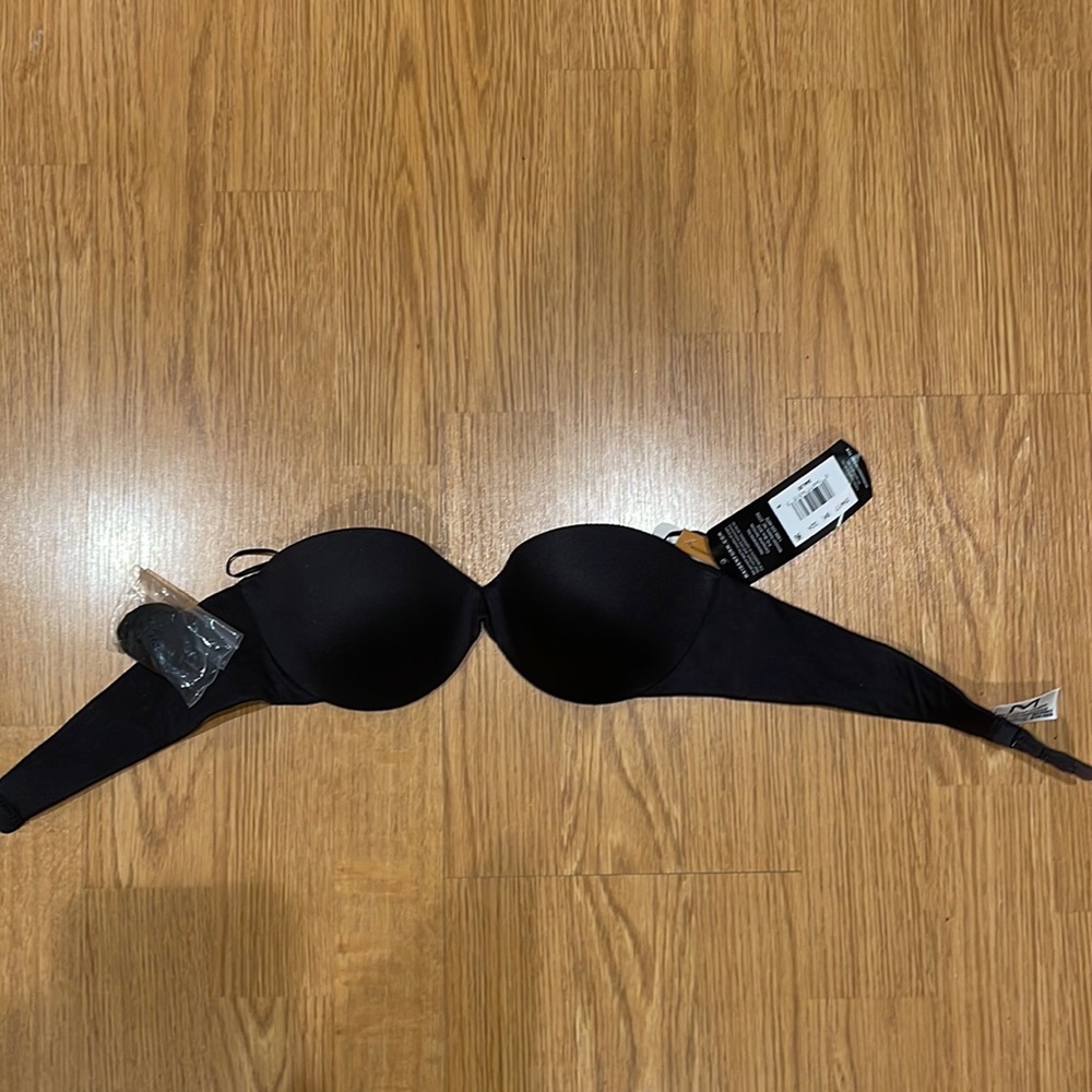Strapless Bra - comes with attachable straps